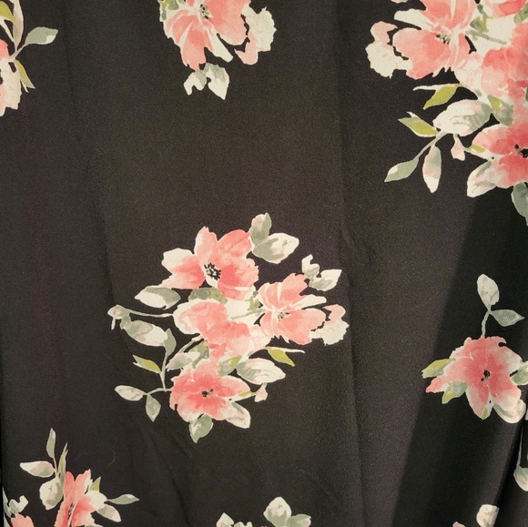 Torrid swing tank top - Picture 2 of 3